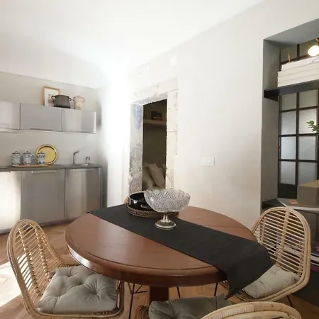 San Giuseppe 2 Apartment *